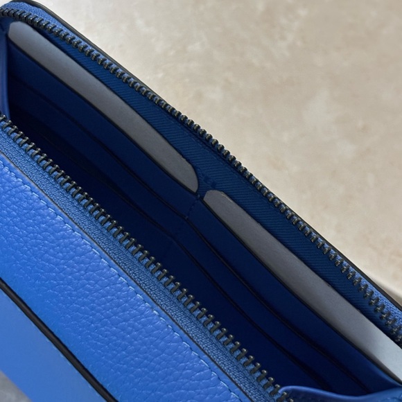 Authentic Men’s Coach Blue Crossbody Bag with Mini Pouch (Brand New) - Picture 4 of 7